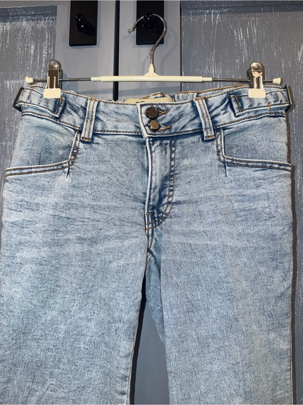 Love Trends Light Wash Bow Detail Denim Jogger Jeans